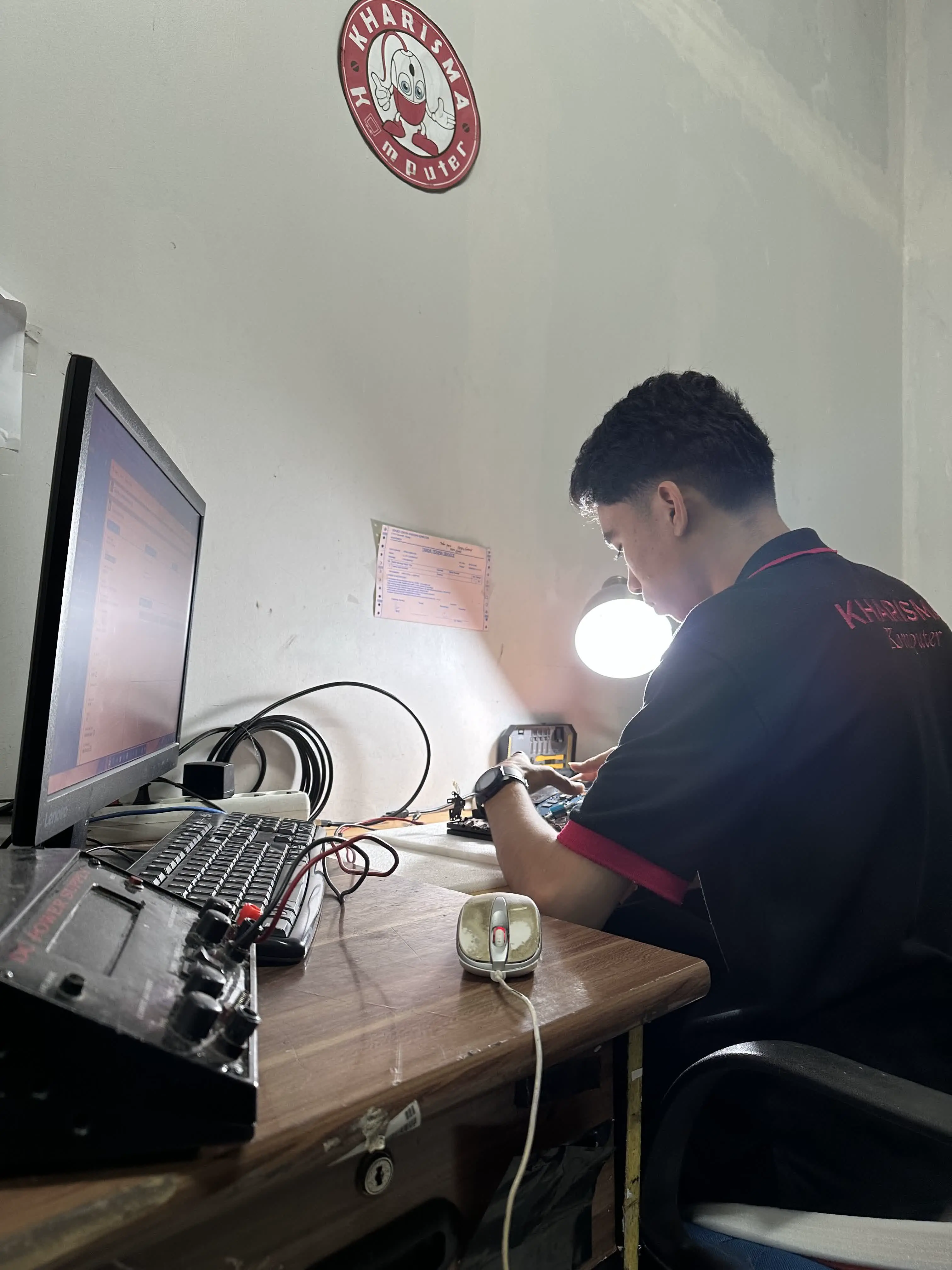 Area service teknisi Kharisma Komputer